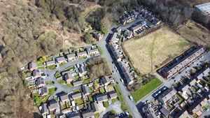 Photo 33- click for photo gallery